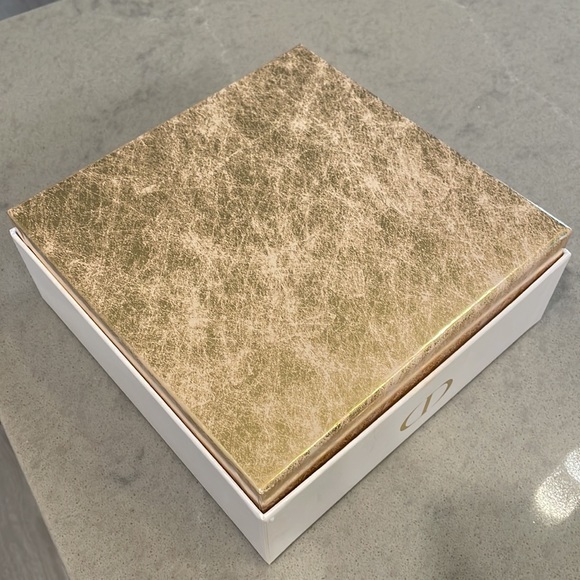 Dior Snowflake Box - Picture 4 of 7